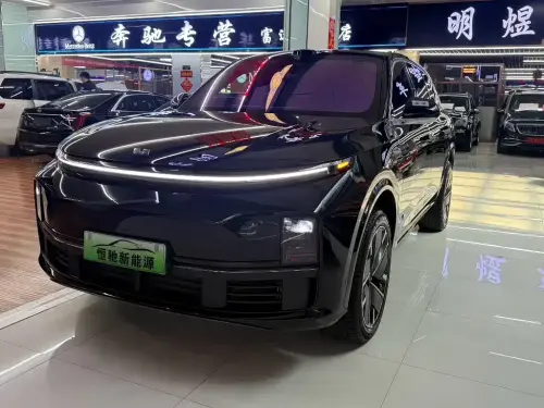 Li Auto L7, 2025