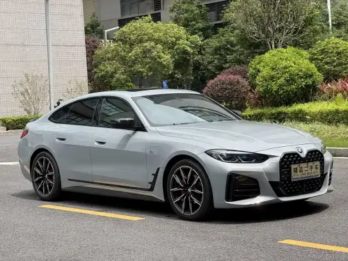 BMW 4-Series, 2023