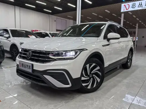 Volkswagen Tiguan, 2022