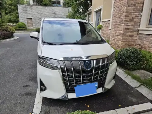 Toyota Alphard, 2020
