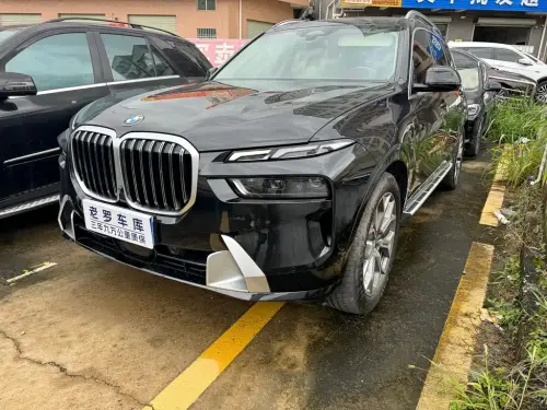 BMW X7, 2023