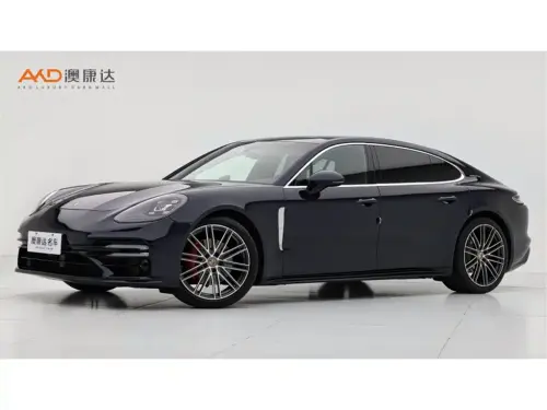 Porsche Panamera, 2022