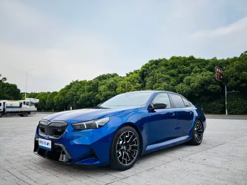BMW 5-Series M, 2026