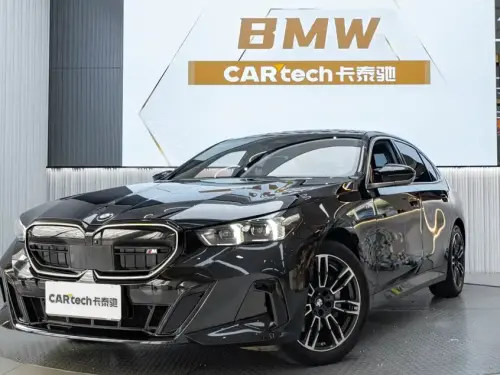 BMW 5-Series, 2025