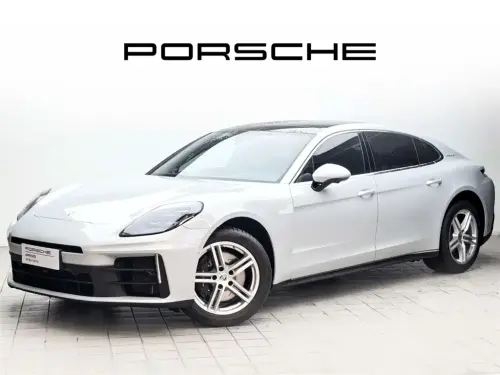 Porsche Panamera, 2026