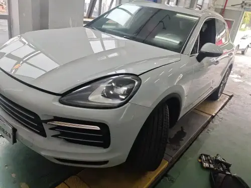 Porsche Cayenne, 2020