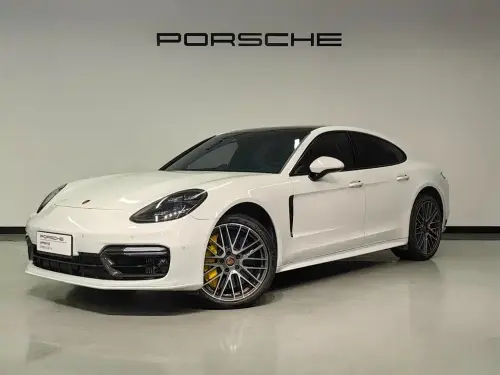 Porsche Panamera, 2022