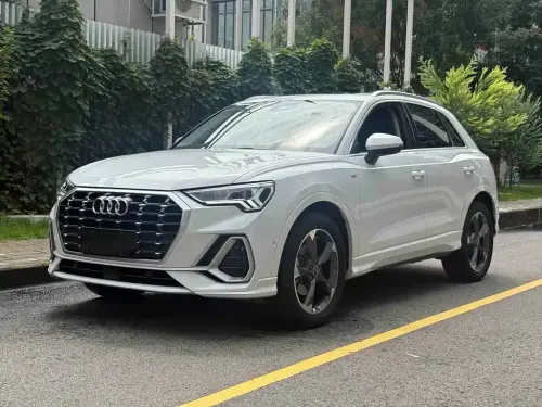 Audi Q3, 2021