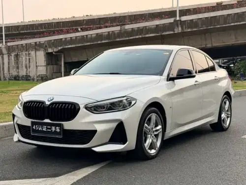 BMW 1-Series, 2021