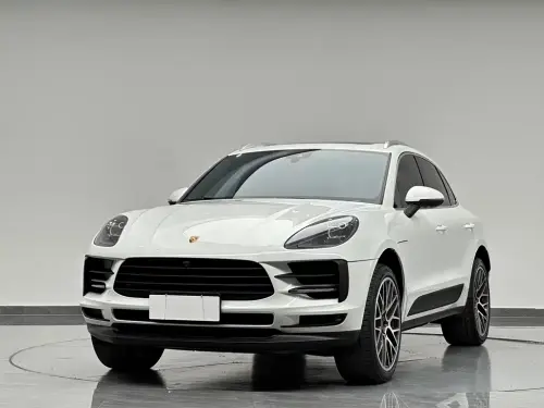 Porsche Macan, 2021