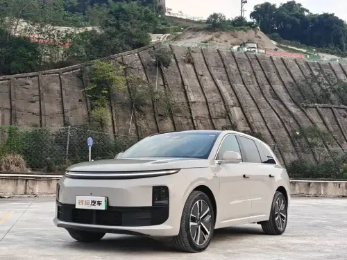 Li Auto L6, 2024