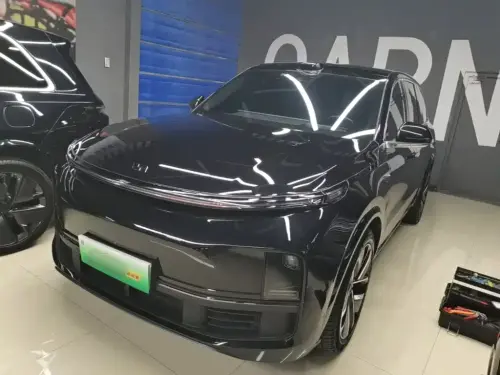 Li Auto L9, 2022