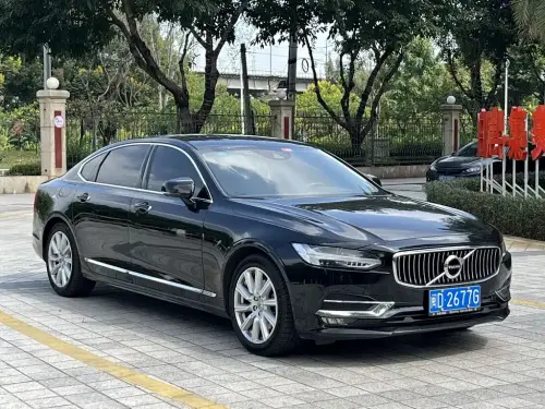 Volvo S90, 2020