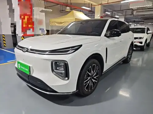 Changan Q07, 2025