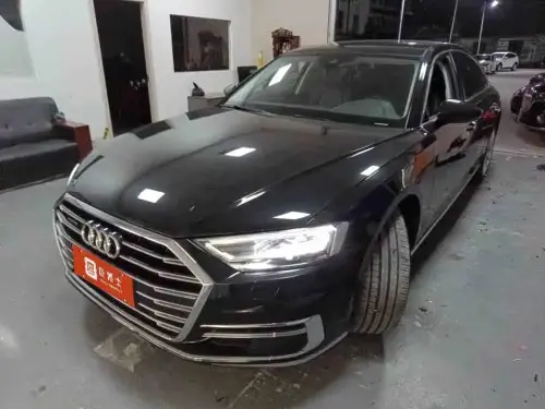 Audi A8, 2021