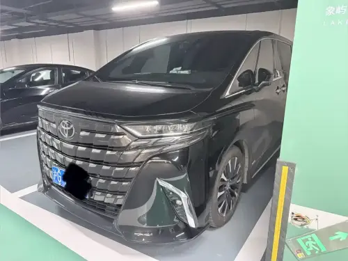 Toyota Alphard, 2025