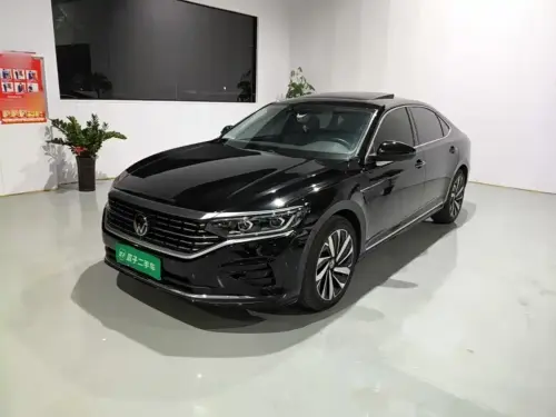 Volkswagen Passat, 2023