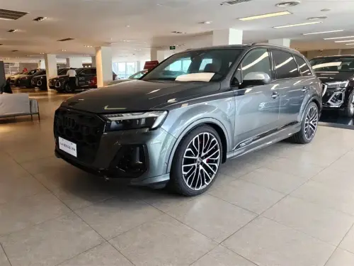Audi SQ7, 2025