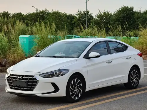 Hyundai Elantra, 2020