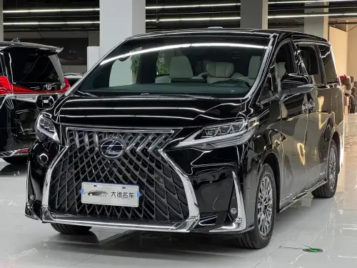Lexus LM, 2022