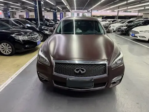 Infiniti Q70, 2019