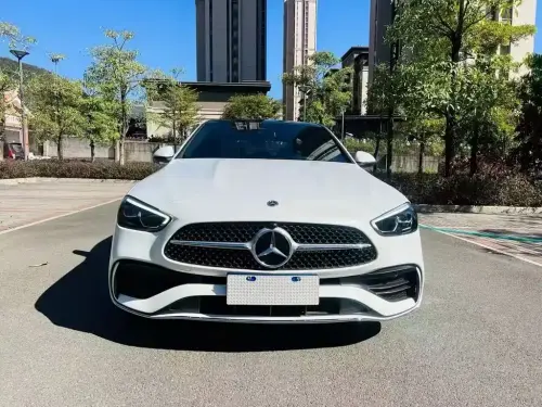 Mercedes-Benz C-Class, 2025