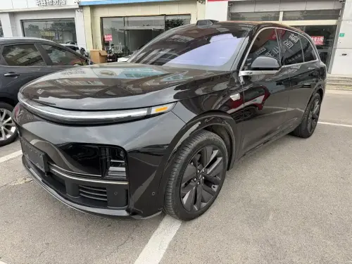 Li Auto L7, 2025