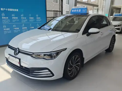 Volkswagen Golf, 2021