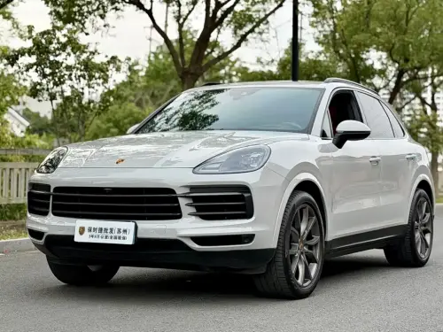 Porsche Cayenne, 2023