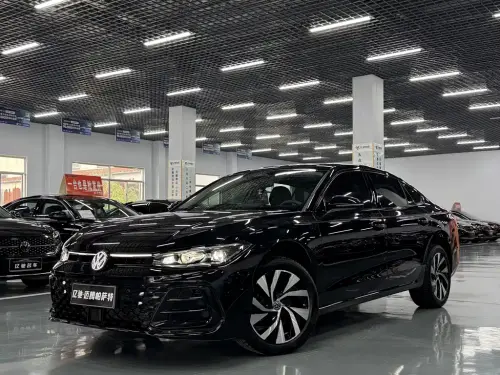 Volkswagen Passat, 2025