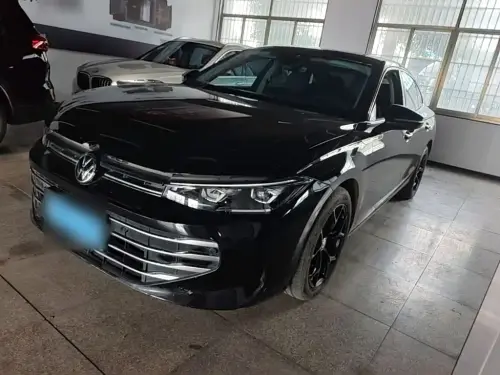 Volkswagen Passat, 2025