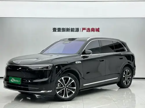 AITO M7, 2025