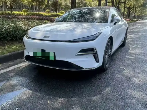 Geely Galaxy Xingyao 8, 2025