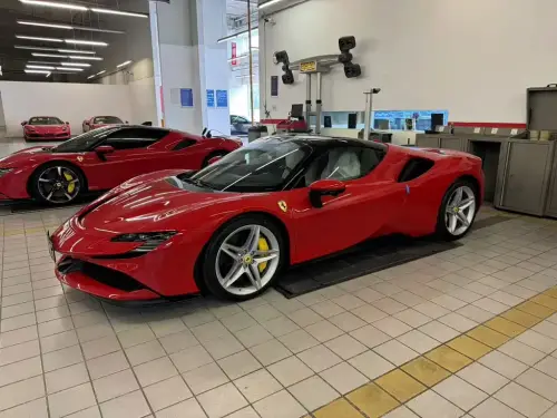 Ferrari SF90, 2024