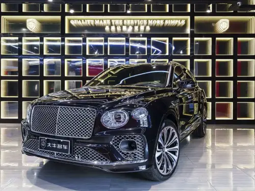Bentley Bentayga, 2022