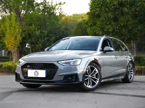 Audi A4, 2022