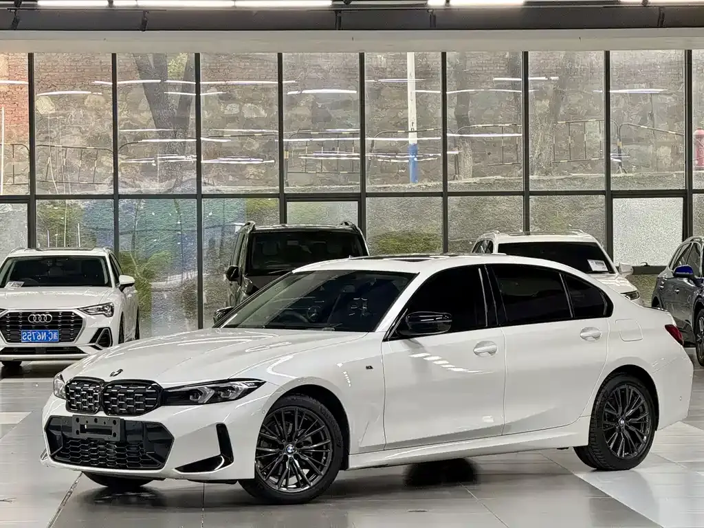 BMW 3-Series, 2024