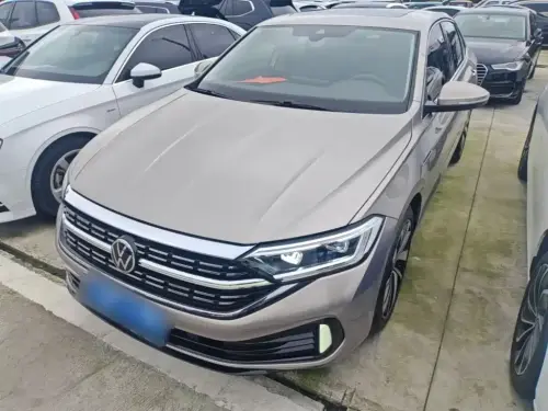 Volkswagen Sagitar, 2022