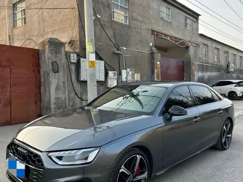 Audi A4, 2022