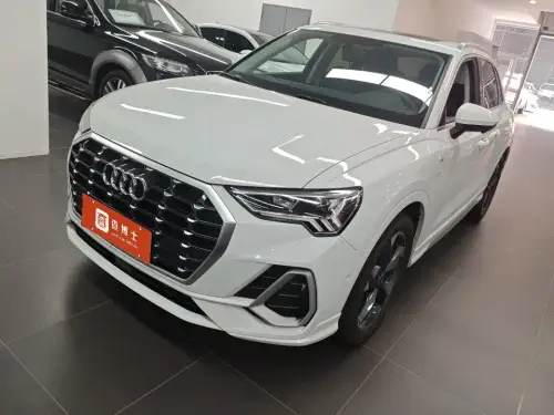 Audi Q3, 2023