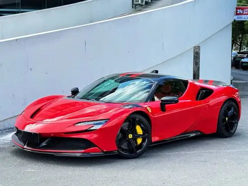 Ferrari SF90, 2021