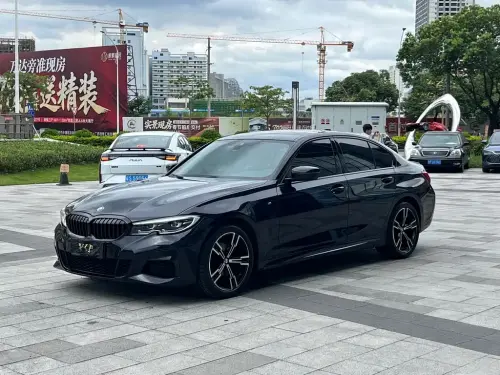 BMW 3-Series, 2021