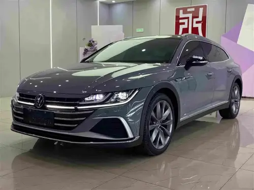 Volkswagen CC, 2025