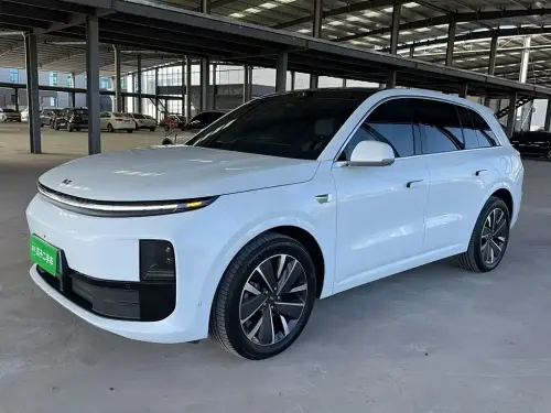Li Auto L6, 2025
