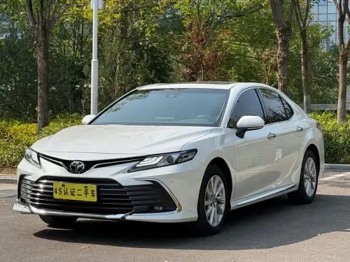 Toyota Camry, 2023