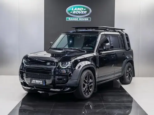 Land Rover Defender, 2023