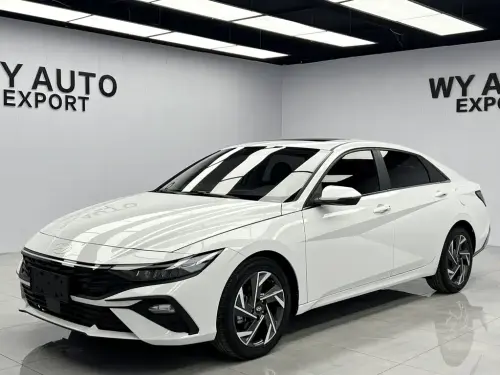 Hyundai Elantra, 2023