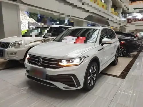Volkswagen Tiguan, 2024