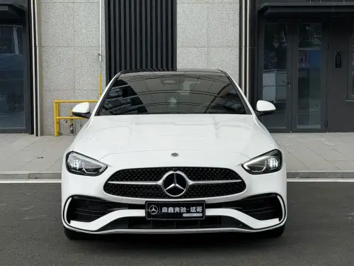 Mercedes-Benz C-Class, 2025