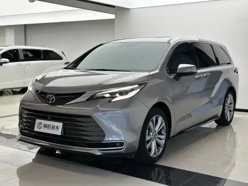 Toyota Sienna, 2024